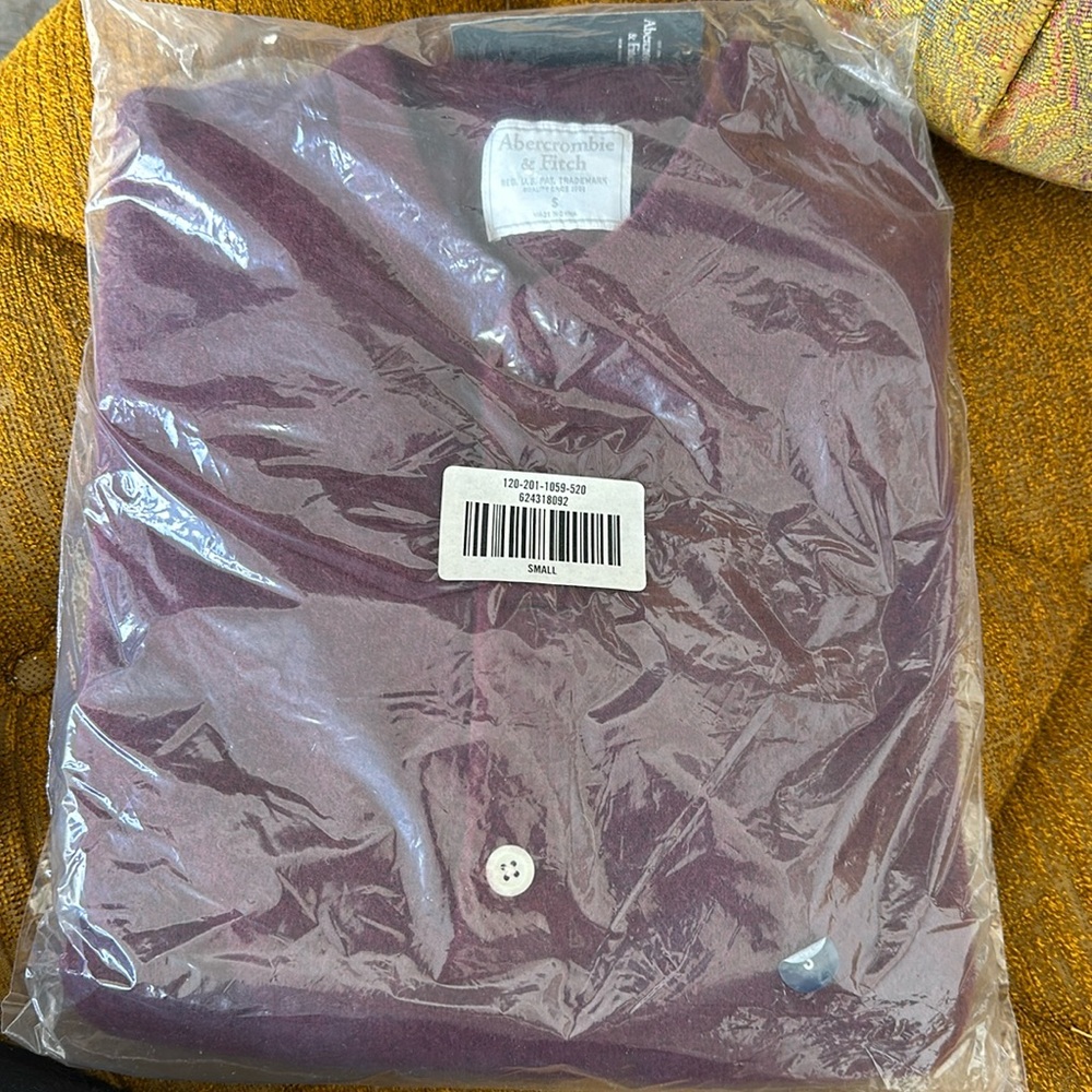 Abercrombie and Fitch Wool Henley Size Small